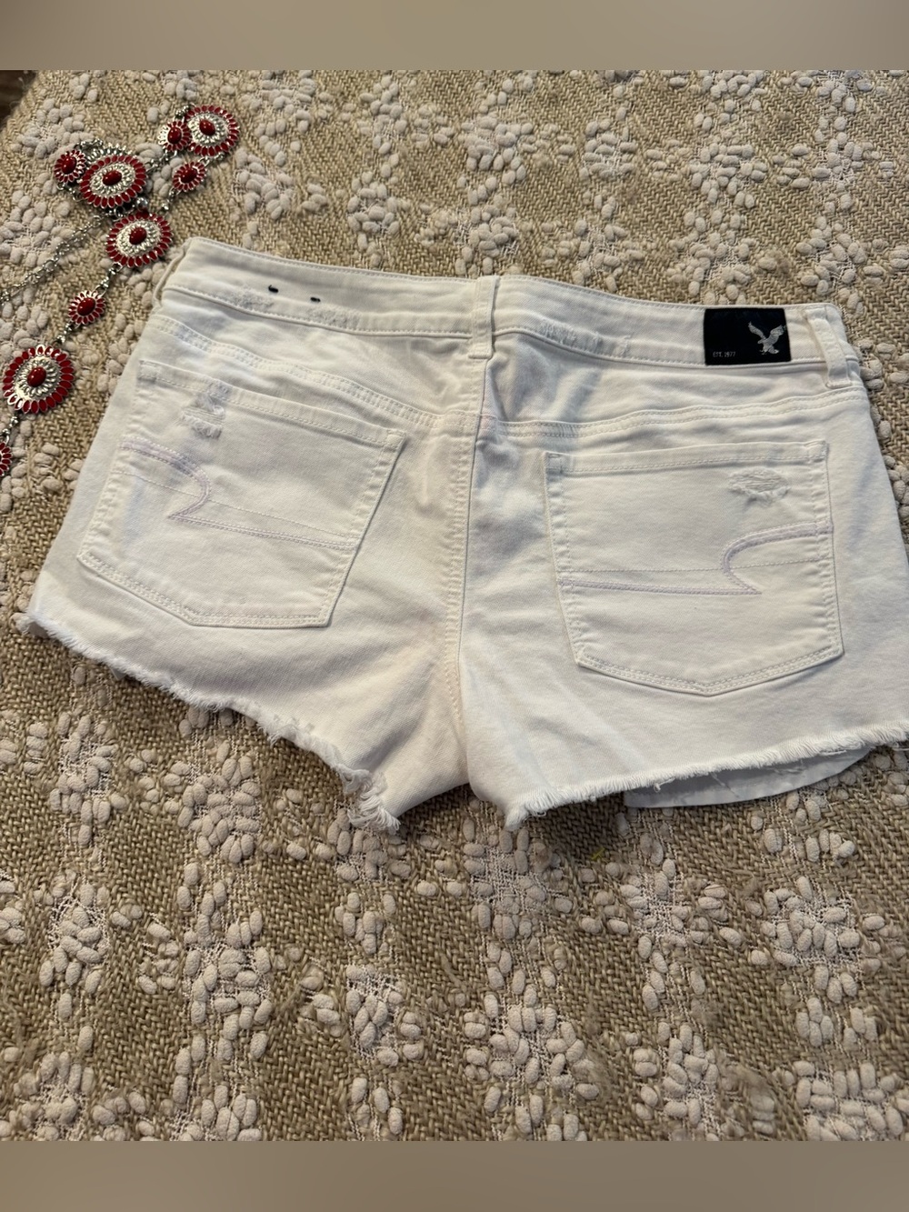American Eagle Women's Jean Shorts Size 14 Mid-Rise Shortie Casual White Denim